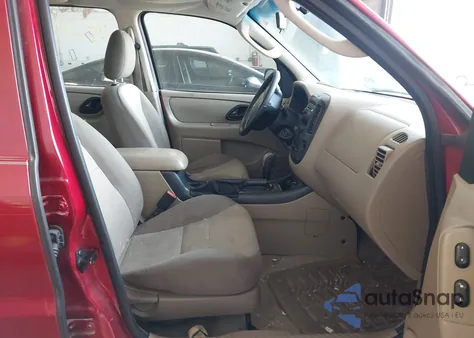 2007 Ford Escape Xls/Xls Manual from USA, damaged, VIN 1FMYU02ZX7KA30670